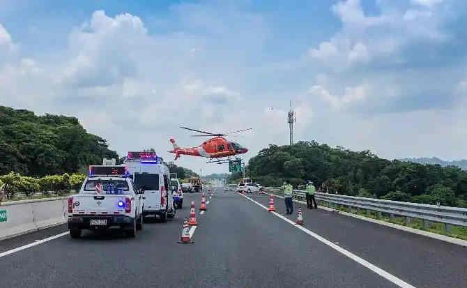 澄海区高速公路汽车救援案例